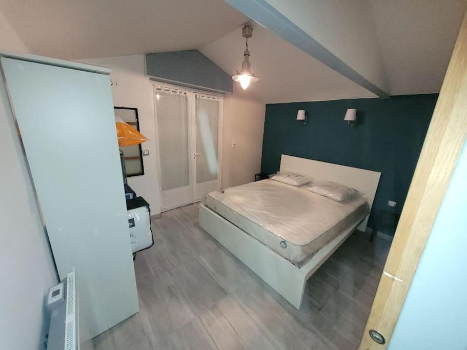 Beau Chalet 6 Personnes Avec Jacuzzi Tilly-sur-Seulles Exterior photo